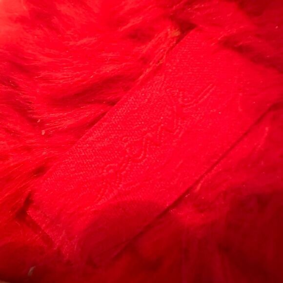 Pink Victorias Secret Fuzzy Slippers Slides Red Size M - Picture 5 of 6